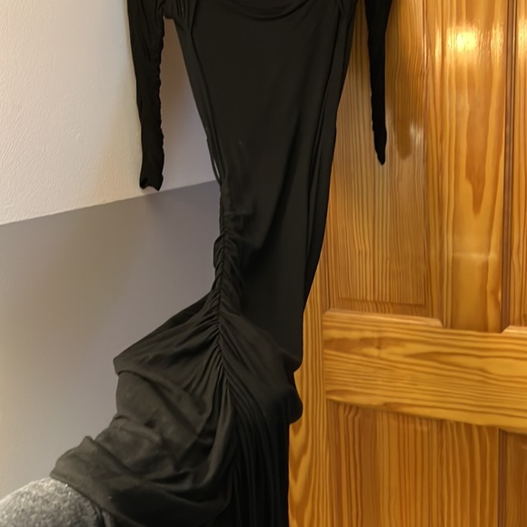 Dress - Picture 4 of 5